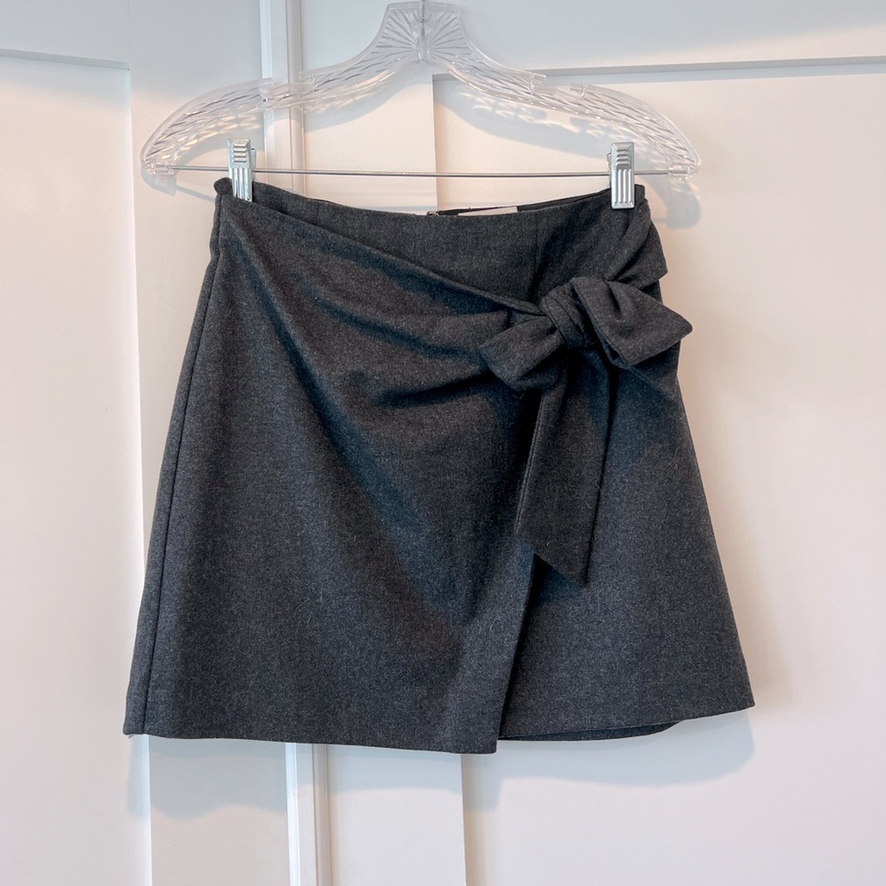Wilfred - Gray Shirt with tie on the side - size: 4